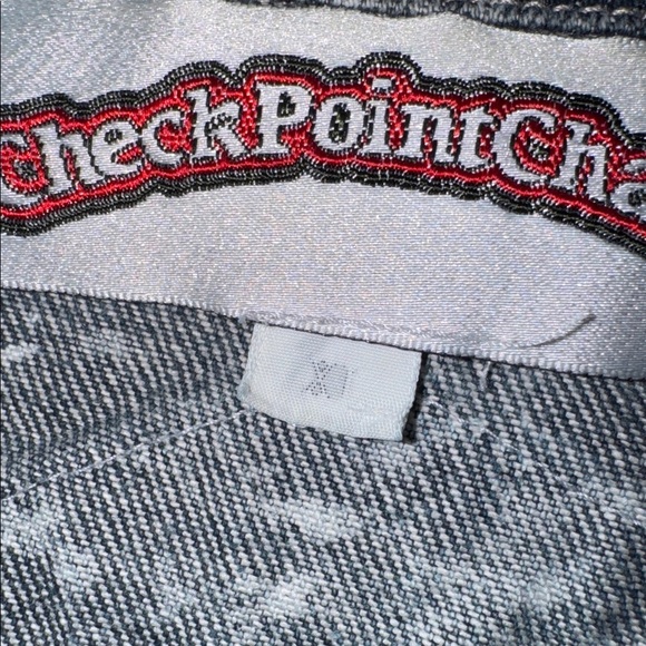 Vintage 80s "Checkpoint Charlie" Acid Wash Denim Jacket - Size XL - Picture 3 of 11